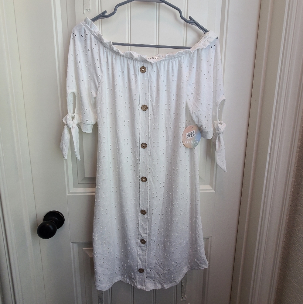 NWT Off the shoulder white summer dress